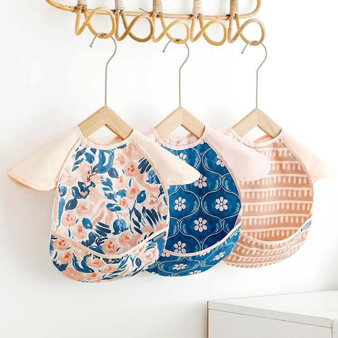 GRSSDER Soft Lightweight Waterproof Baby Feeding Bibs with Food Catcher Pocket, Adjustable and Easy Clean Wipe Off Toddler Bibs 3 Packs for 6-36 Months