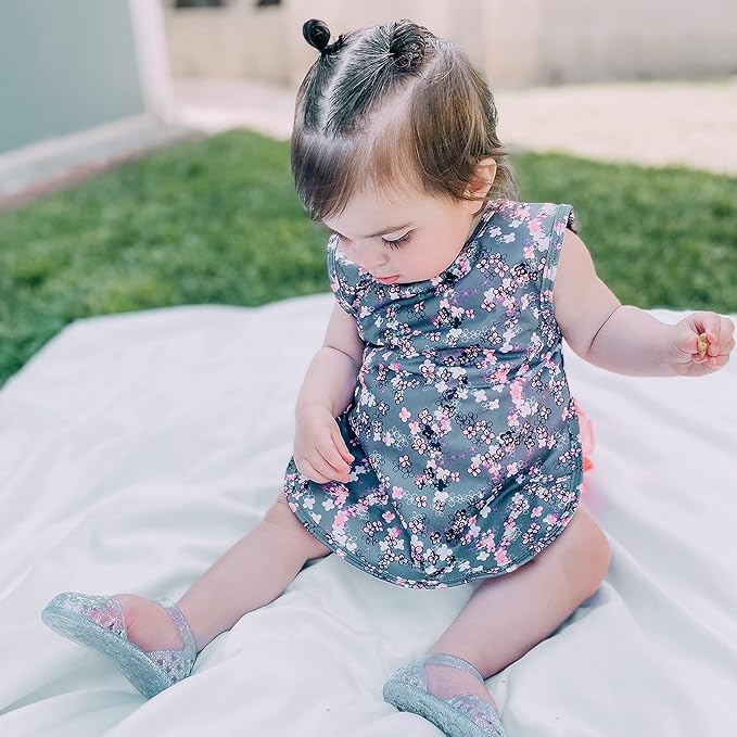 BapronBaby Ditsy Floral Bapron - No Neck Tie Safer Bib for Baby & Toddler - Soft Waterproof Stain Resistant - Machine Washable - Sz Preschool 3-5yrs