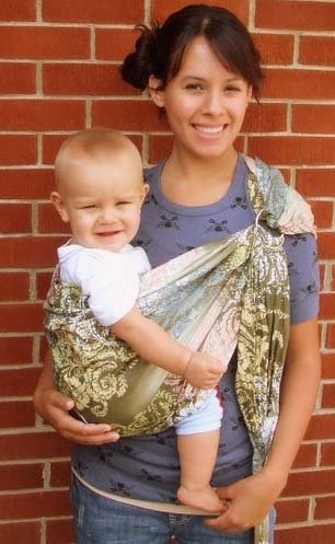 Lite-on-Shoulder Baby Sling
