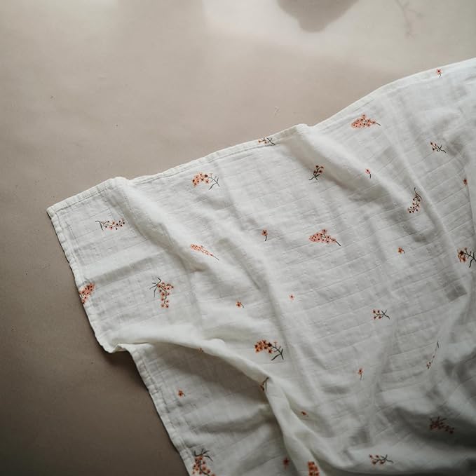 mushie Muslin Baby Swaddle Blanket | 100% Organic Cotton (Flowers)