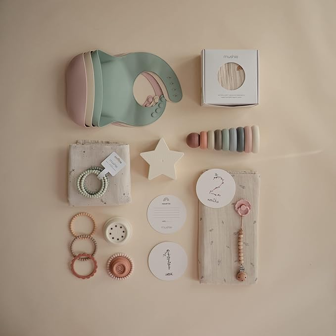 mushie Muslin Baby Swaddle Blanket | 100% Organic Cotton (Falling Stars)