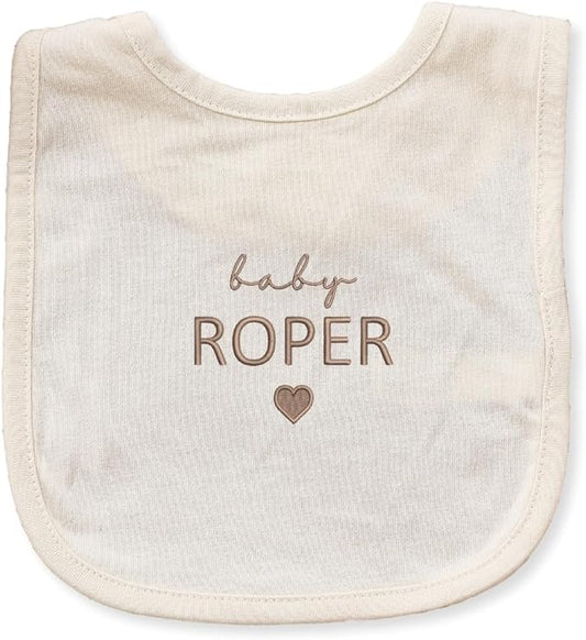 COUPLEHOODIES Custom Baby Name Embroidered Bib – Cotton Feeding Bib with Heart Stitch Design, Gift for Newborn or Baby Shower