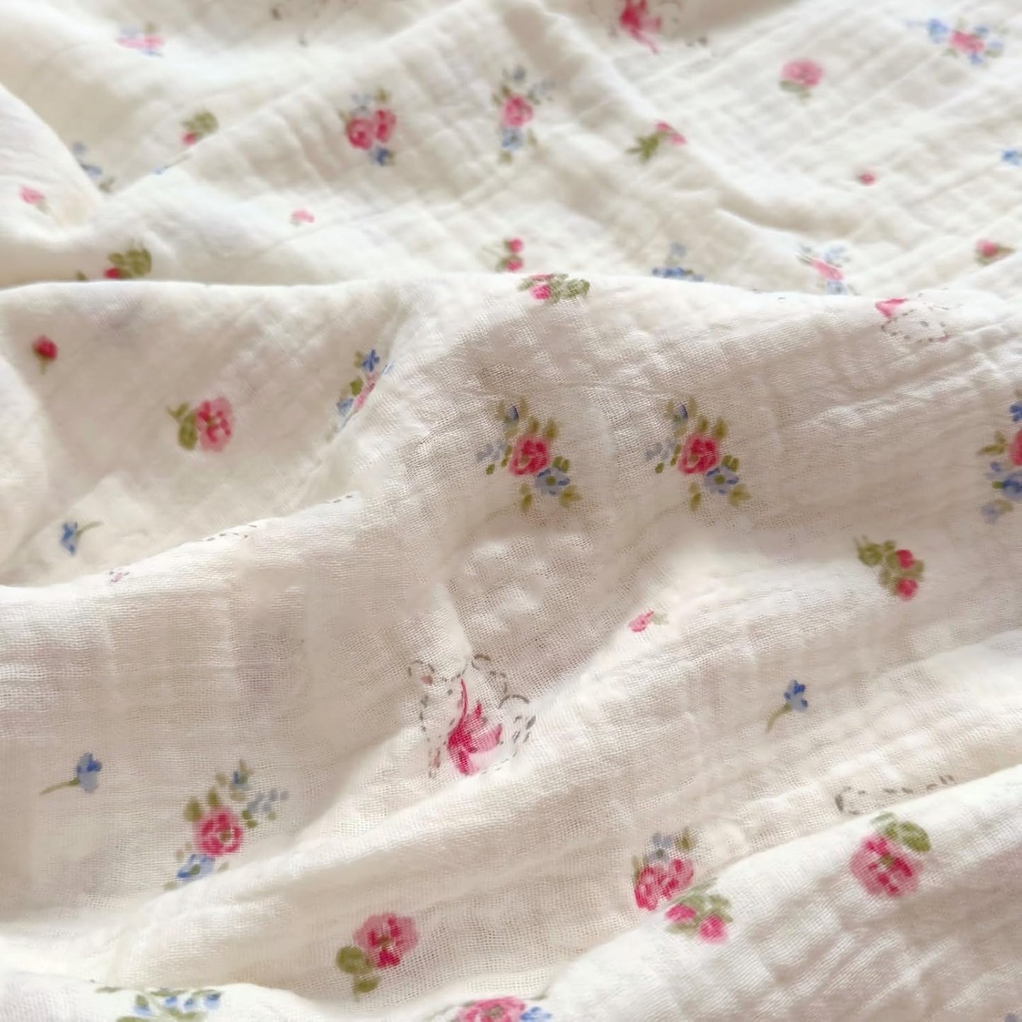 BuLuTu 100% Cotton Standard Pillow Case for Kids, 1 pc, 20"x26", Pink Floral Sheep Design Pillow Cover Muslin Gauze Pillow Protector for Children Girls Boys Bedding Gift, Envelope Closure