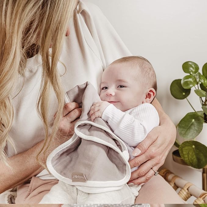 WeeSprout Unisex Organic Towel Cotton Burp Cloths, Set of 4, Four Ultra-Absorbent Layers Keep Clothes Dry, Button Transforms into Baby Bib, Machine Washable & Dryer Safe (Neutral Set, Full)