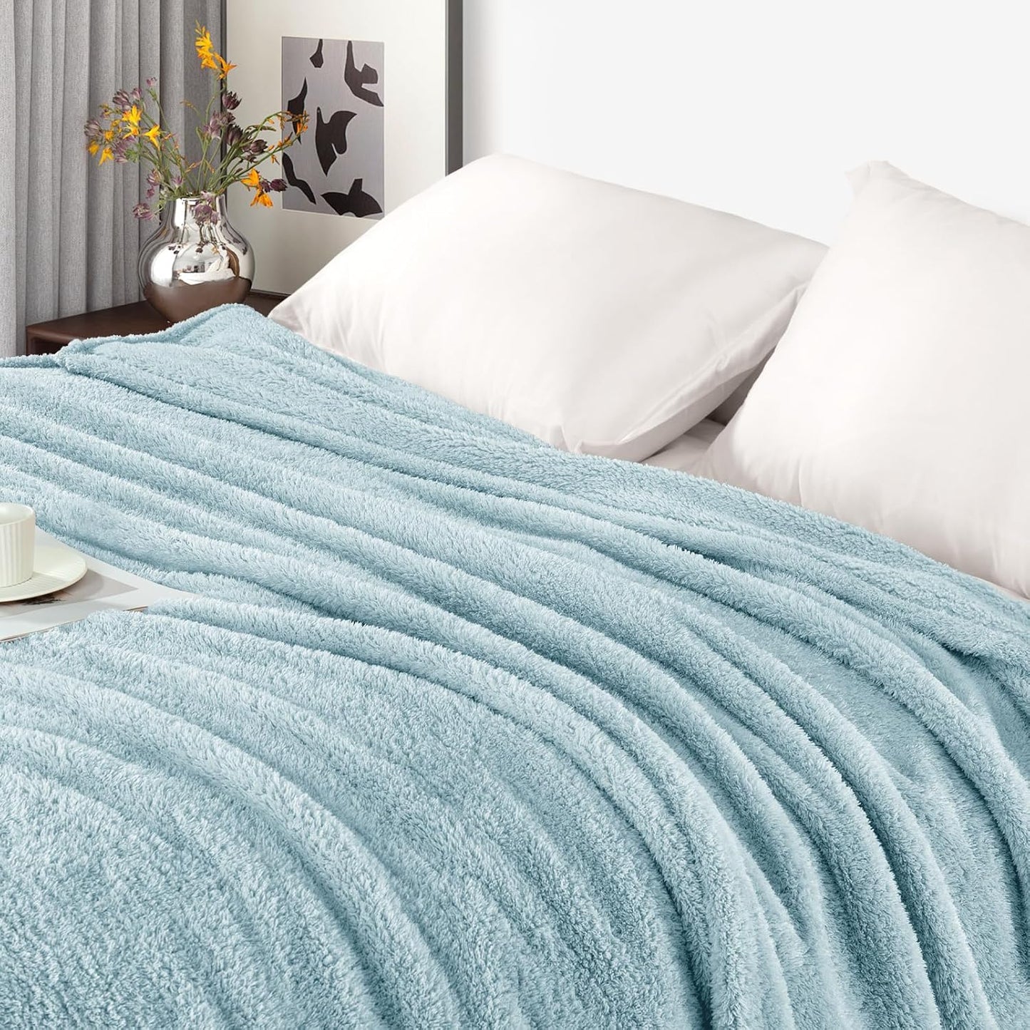 Exclusivo Mezcla Fleece Blanket for Couch, Soft and Cozy Twin Blankets for Women Men Girls Kids, Suitable for All Seasons, Slate Blue,60x80 Inches