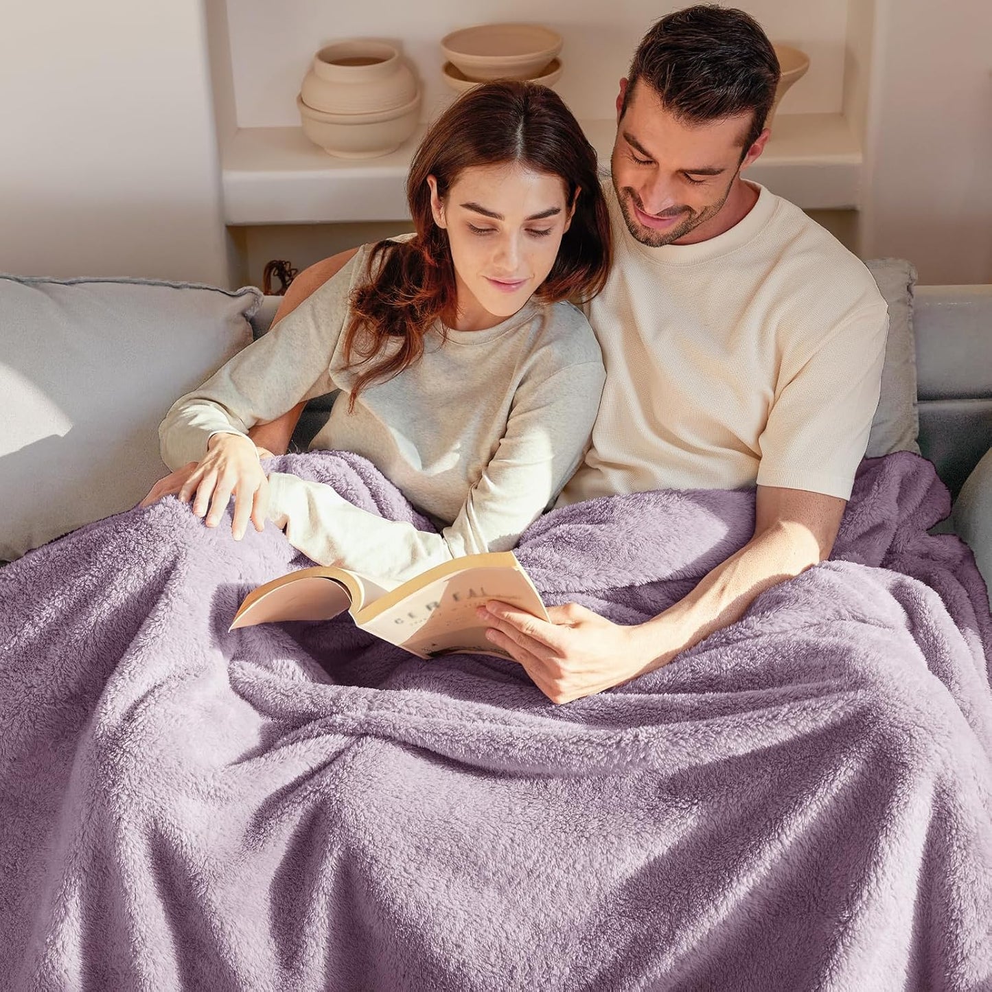 Exclusivo Mezcla King Size Flannel Fleece Blanket, Super Soft Velvet Plush Bed Blanket, Fuzzy Cozy and Warm for All Seasons, 90x104 Inches, Grayish Purple