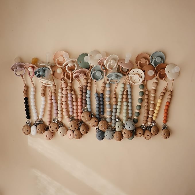 mushie 100% Silicone Baby Pacifier Clip BPA Free | Eva (Mauve)