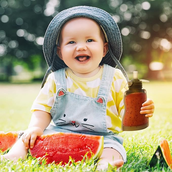 Haakaa Silicone Baby Food Spoon, Squeeze Feeding Spoon with Dust Cover, Portable Reusable Food Storage Pouch. Great for soft foods and liquids, 4oz, 1 Pack.