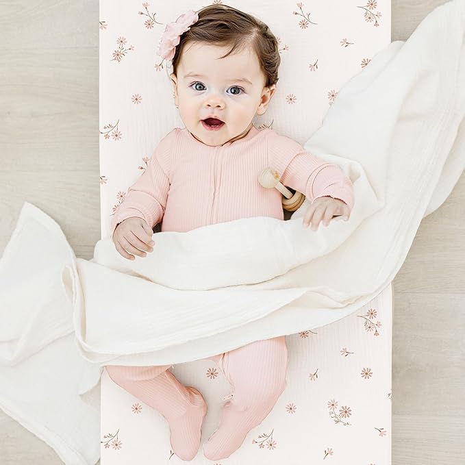 3 Pack Muslin Changing Pad Covers for Girl, Boy, 100% Soft Cotton Changing Table Cover, Breathable Baby Nursery Diaper Change Pad Fitted Sheets (Daisy Petal)