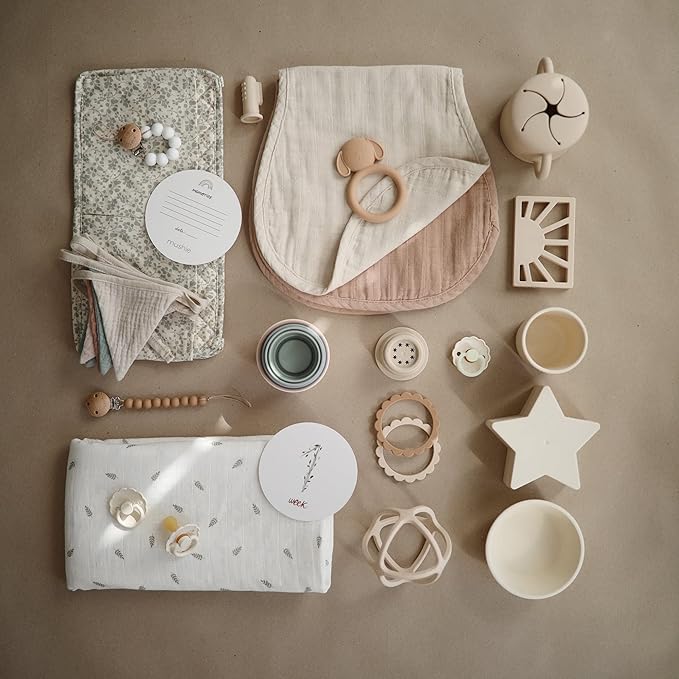 mushie Muslin Baby Swaddle Blanket | 100% Organic Cotton (Leaves)