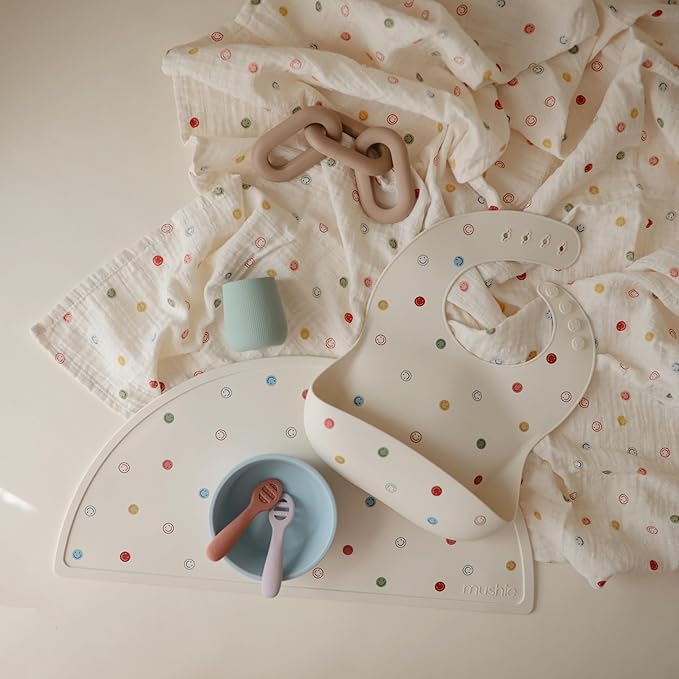 mushie Muslin Baby Swaddle Blanket | 100% Organic Cotton (Smiley Face)