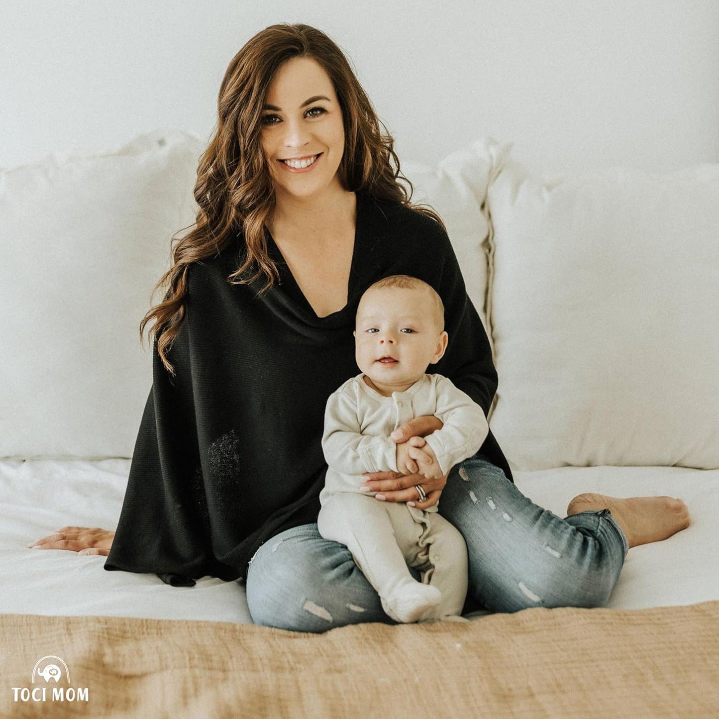 Breathable Nursing Cover Poncho – Stylish Multi-Use Breastfeeding Scarf, Car Seat Cover & Baby Blanket for Modern Moms