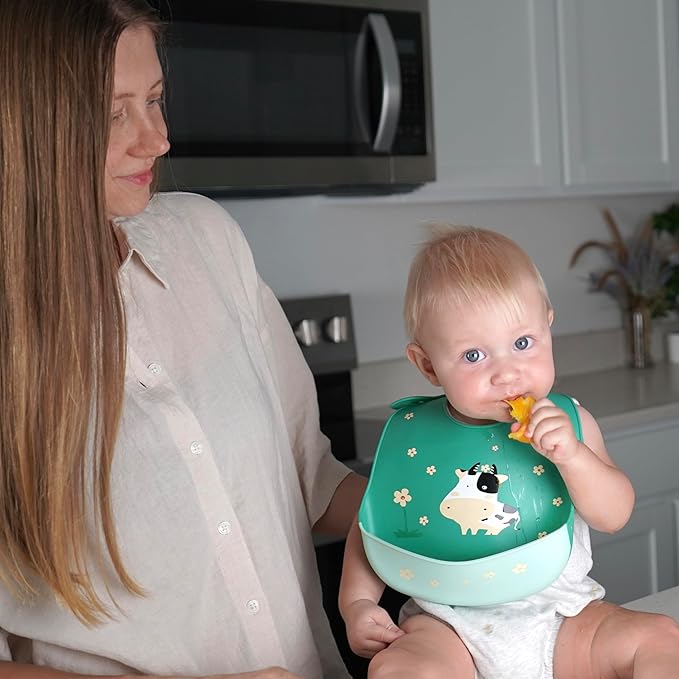 Silicone Baby Bibs Unisex, Self-Feeding, Catch-all Large Pocket, 6-48 months, BPA-Phthalate Free, w/Travel Case