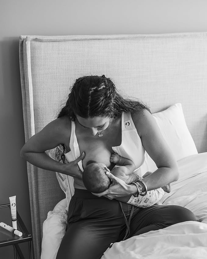 Nipple Diaper Absorbent Nursing Bra 100% Cotton, 7 Pack Single-Use Disposable Non-Toxic Garment for Breastfeeding