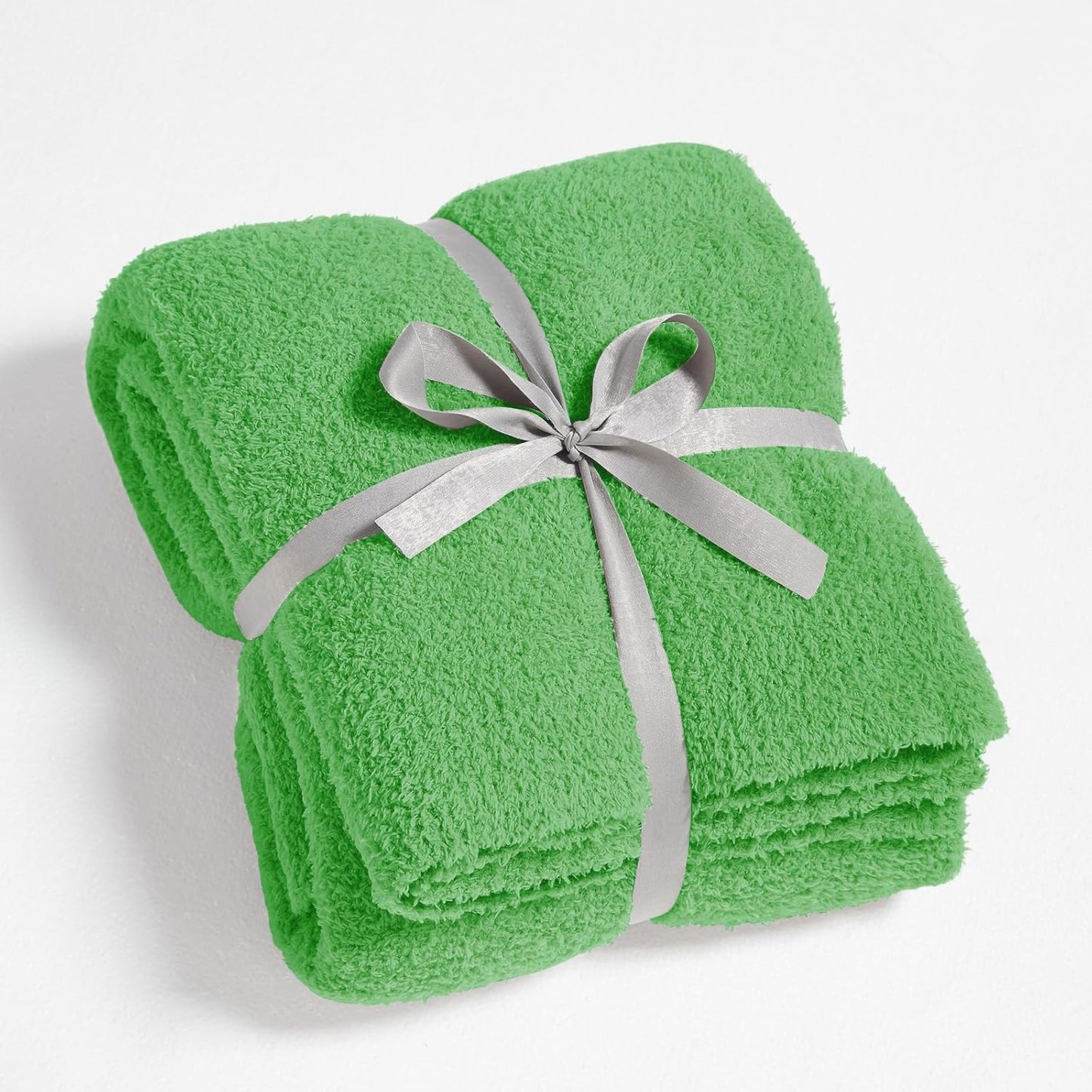 CYMULA Super Soft Green Throw Blanket - Lightweight Plush Fuzzy Fluffy Warm Cozy Blankets and Throws for Sofa Bed All Season Use, 50x60 inches