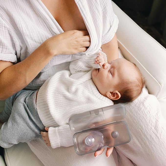 Dr. Brown's Butterfly Breastfeeding Nipple Shields for Protecting Sore, Flat or Inverted Nipples, Essential for Latching Difficulties with Microwave Sterilizer Carrying Case, 24mm