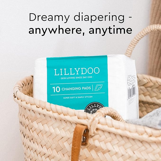 LILLYDOO Disposable Baby Changing Pads Liners 50 Count 23,6" x 23,6" Super Soft, Without Perfumes & Lotions, for Sensitive Skin, Dermatologically Tested