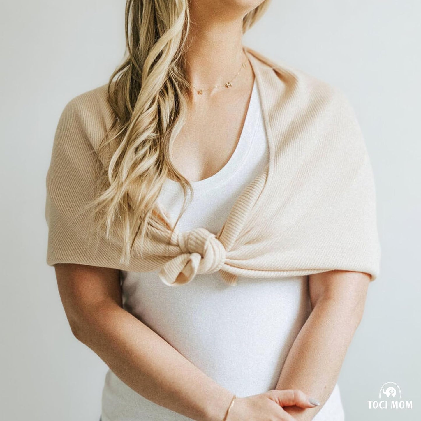 Breathable Nursing Cover Poncho – Stylish Multi-Use Breastfeeding Scarf, Car Seat Cover & Baby Blanket for Modern Moms