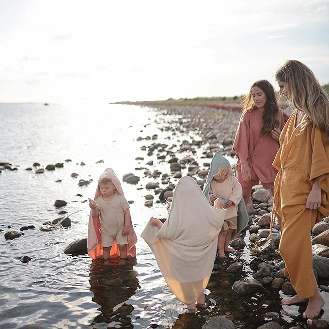 mushie Baby Hooded Towel | Organic Cotton (Pearl)