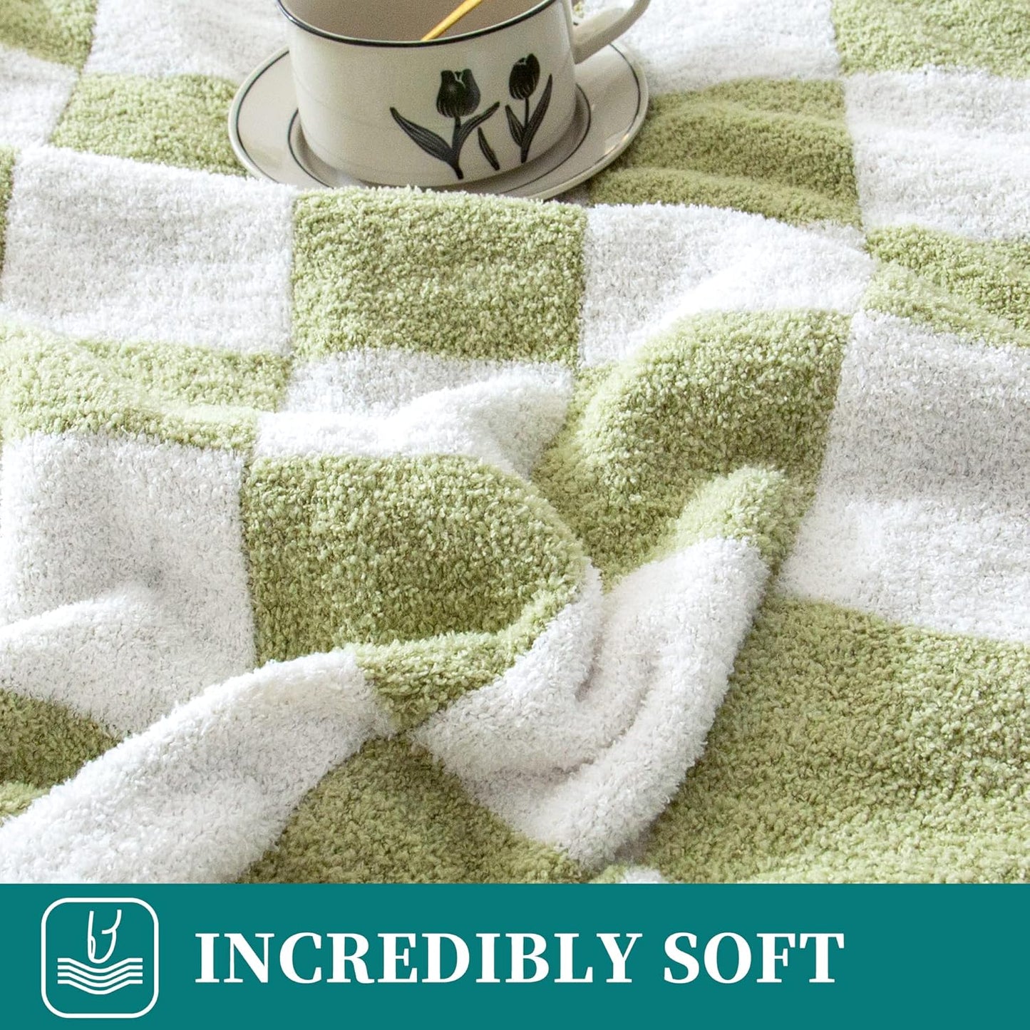 SeaRoomy Checkered Blanket, Ultra Soft Knitted Blanket Queen Size, Warm Cozy Fluffy Microfiber Reversible Checkerboard Bed Throw for All Seasons Sage Green Decor(Sage Green, 90"×90")